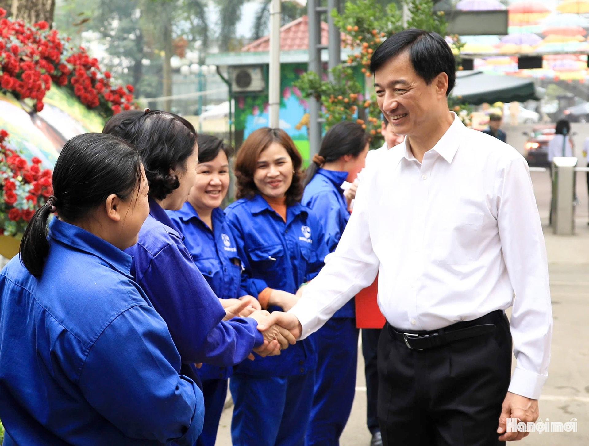 W_bi-thu-kiem-tra-4.jpg