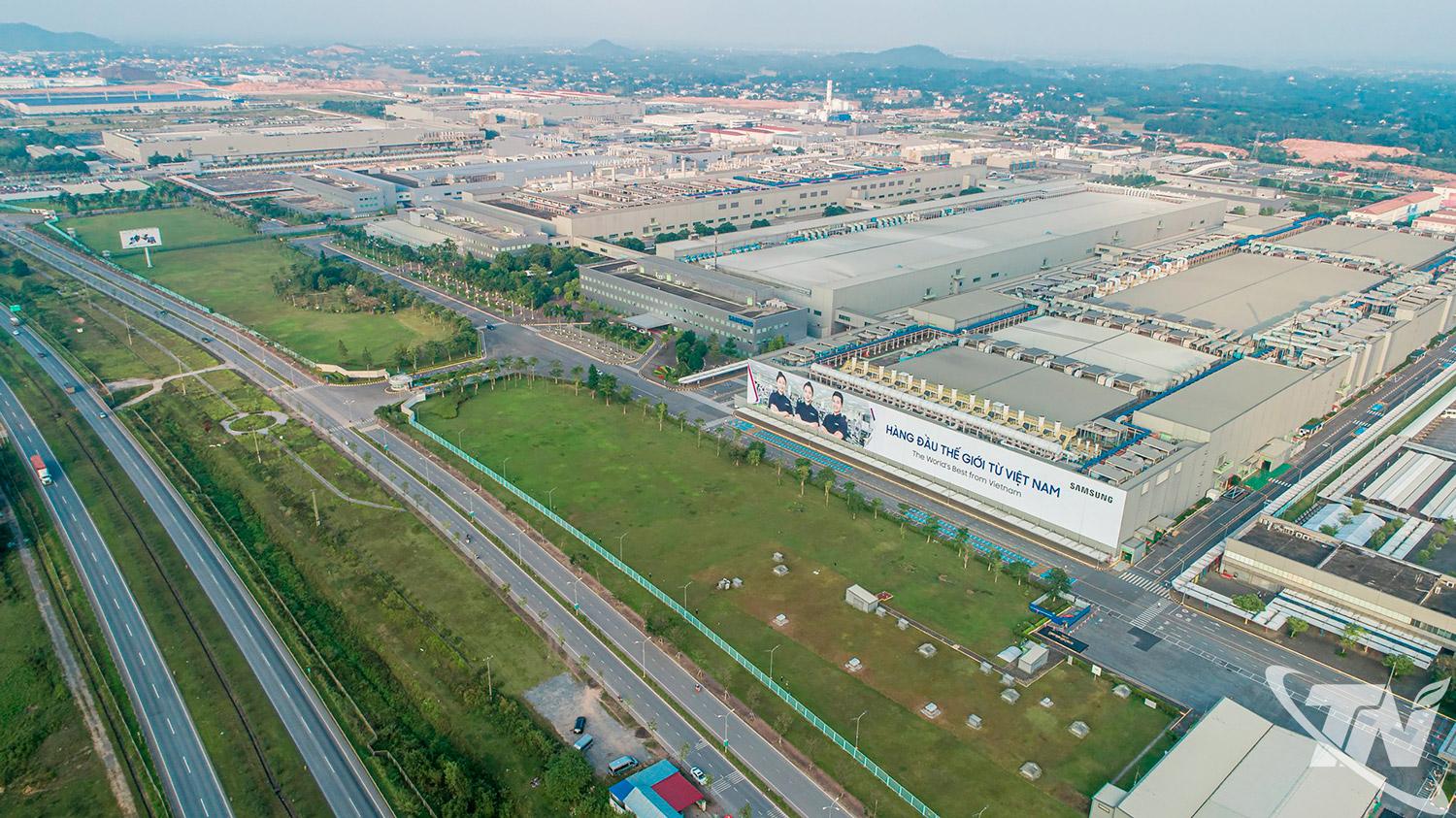 Công ty TNHH Samsung Electronics Việt Nam Thái Nguyên (SEVT) là nhà máy lớn nhất của Samsung tại Việt Nam.