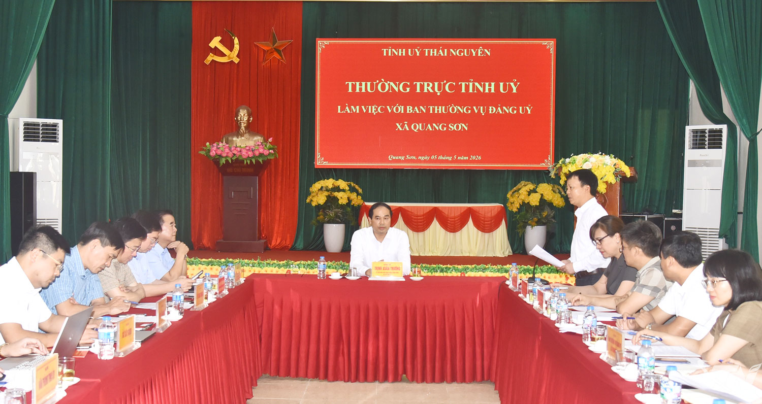 Đồng chí Bí thư Tỉnh ủy chủ trì hội nghị Thường trực Tỉnh ủy làm việc với Ban Thường vụ Đảng ủy xã Quang Sơn.