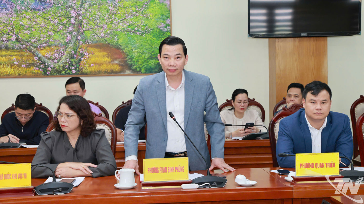 Đại diện phường Phan Đình Phùng phát biểu ý kiến.