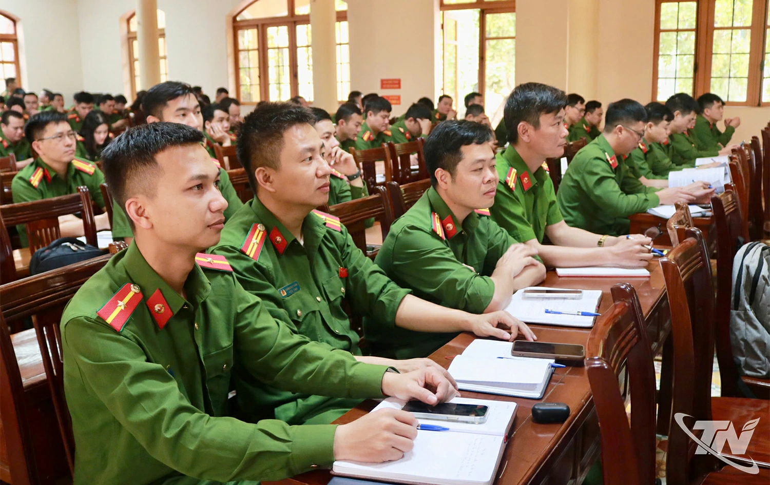 Các học viên tham dự lớp tập huấn.