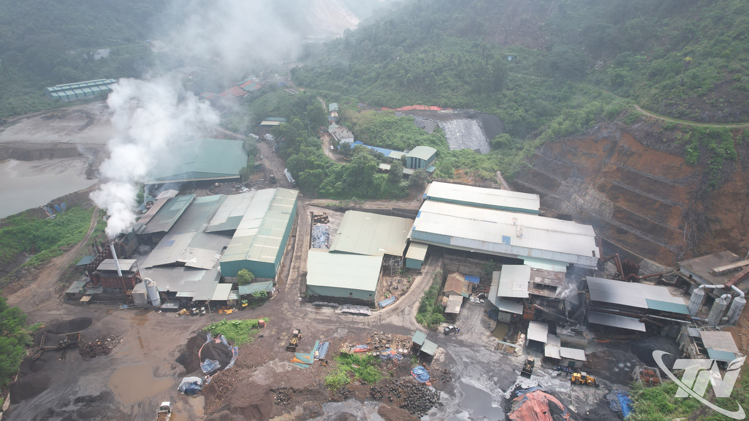 Hoạt động khai thác, chế biến khoáng sản tại một số xã khu vực phía Bắc của tỉnh đóng góp nguồn thu ngân sách đáng kể cho địa phương.