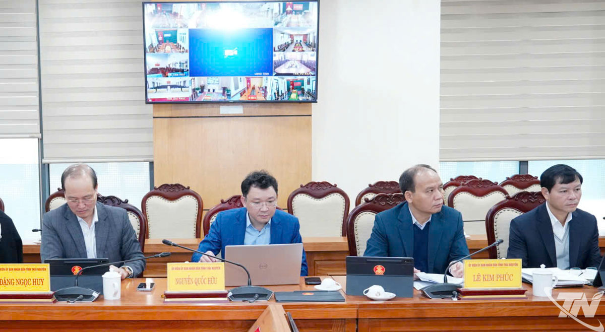 Các đại biểu tham dự Hội nghị.