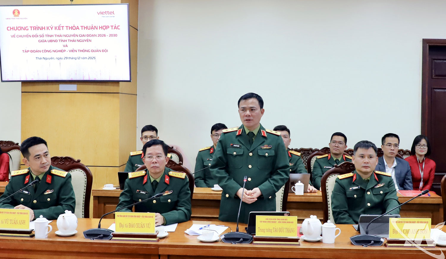 Trung tướng T&agrave;o Đức Thắng, Chủ tịch ki&ecirc;m Tổng Gi&aacute;m đốc Viettel ph&aacute;t biểu tại chương tr&igrave;nh.