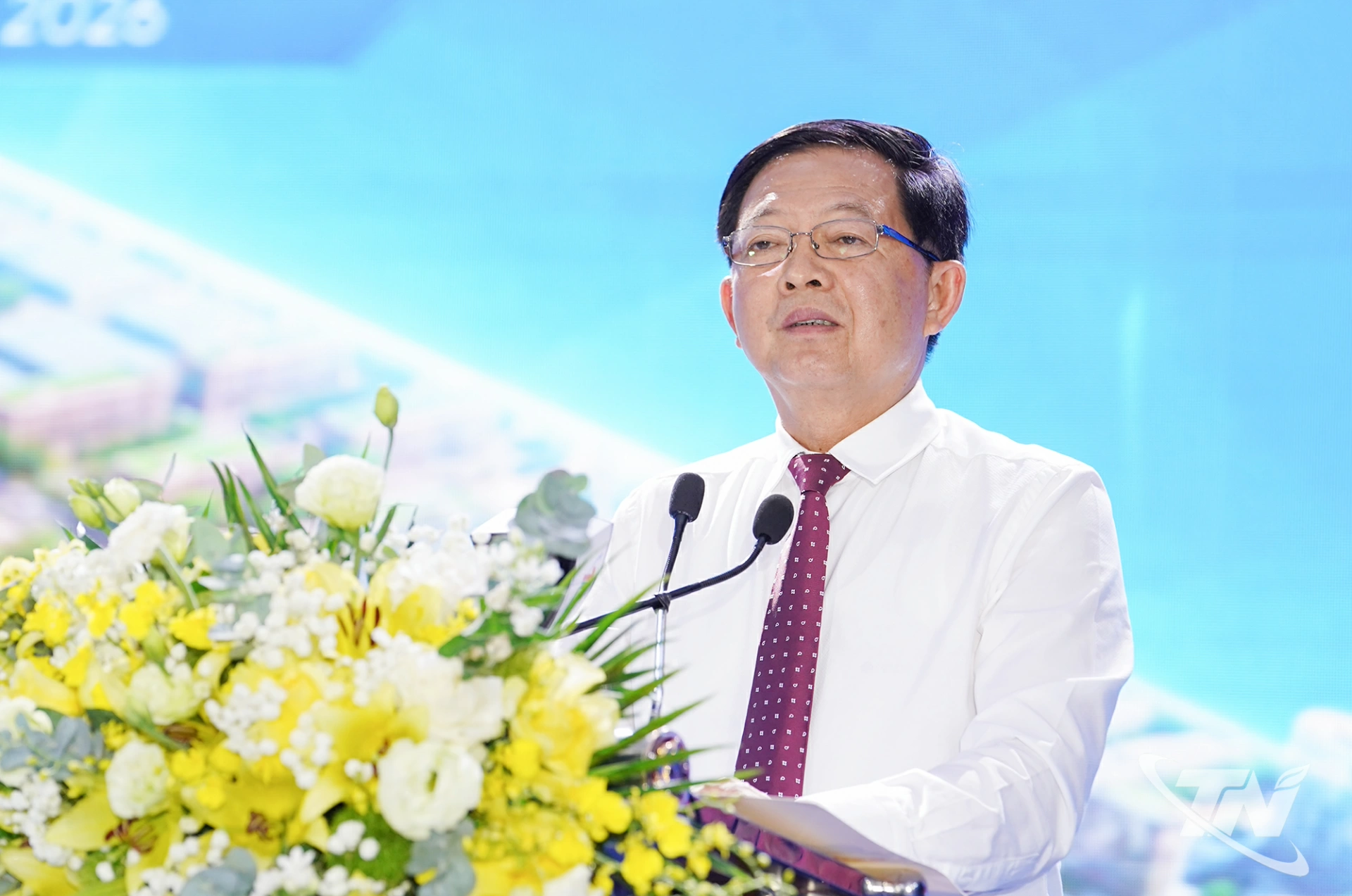 Phó Thủ tướng Chính phủ Hồ Quốc Dũng phát biểu chỉ đạo.