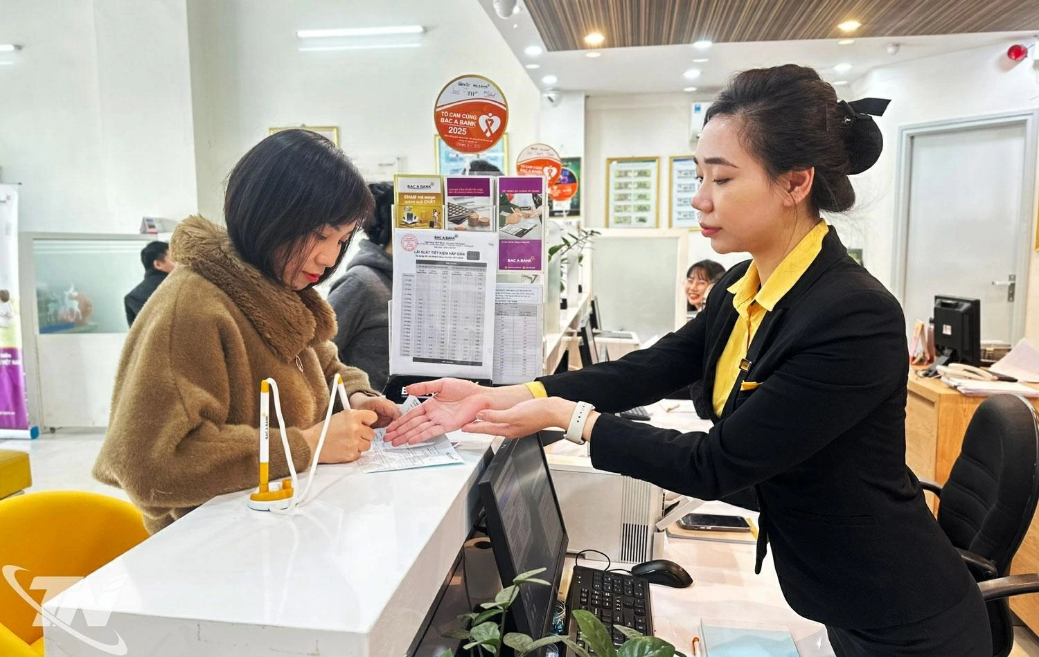 C&aacute;c sản phẩm, dịch vụ của Ng&acirc;n h&agrave;ng Thương   mại cổ phần Bắc Á - Chi nh&aacute;nh Th&aacute;i Nguy&ecirc;n ng&agrave;y   c&agrave;ng đ&aacute;p ứng tốt hơn nhu cầu của kh&aacute;ch h&agrave;ng.