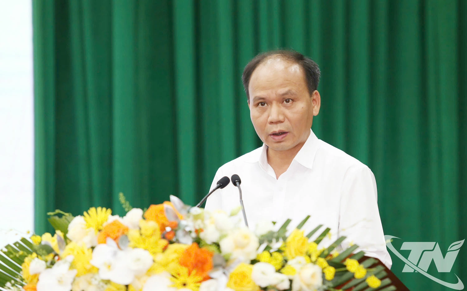 Lãnh đạo Sở Tài chính báo cáo tại Kỳ họp.