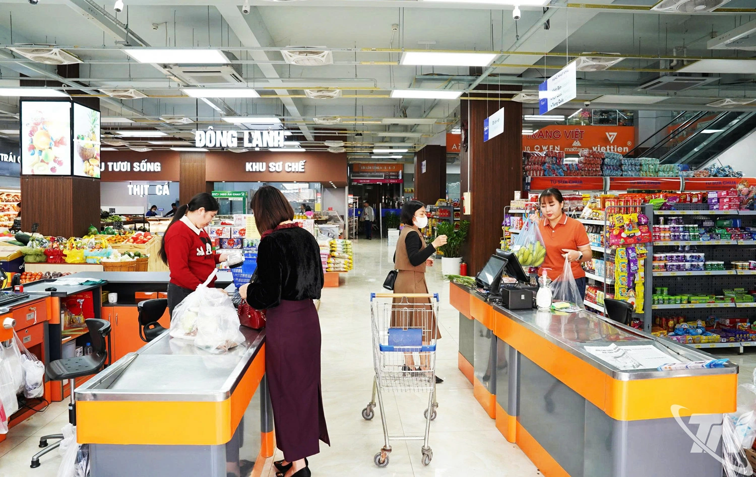 Việc tăng cường công tác bảo vệ quyền lợi người tiêu dùng góp phần xây dựng   môi trường kinh doanh minh bạch, lành mạnh và củng cố niềm tin của người dân  đối với thị trường.