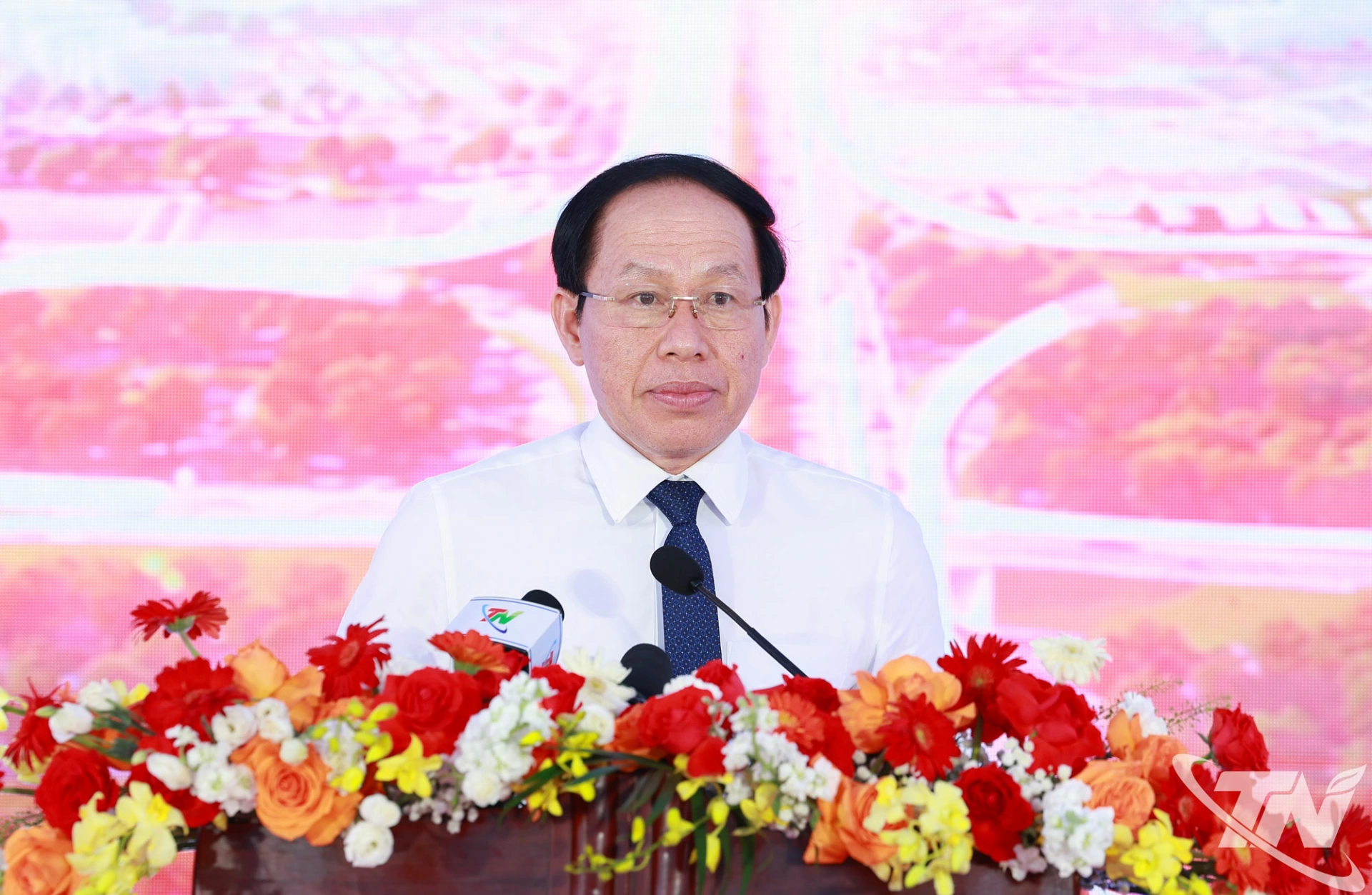 Phó Thủ tướng Chính phủ Lê Tiến Châu phát biểu tại Lễ khởi công.