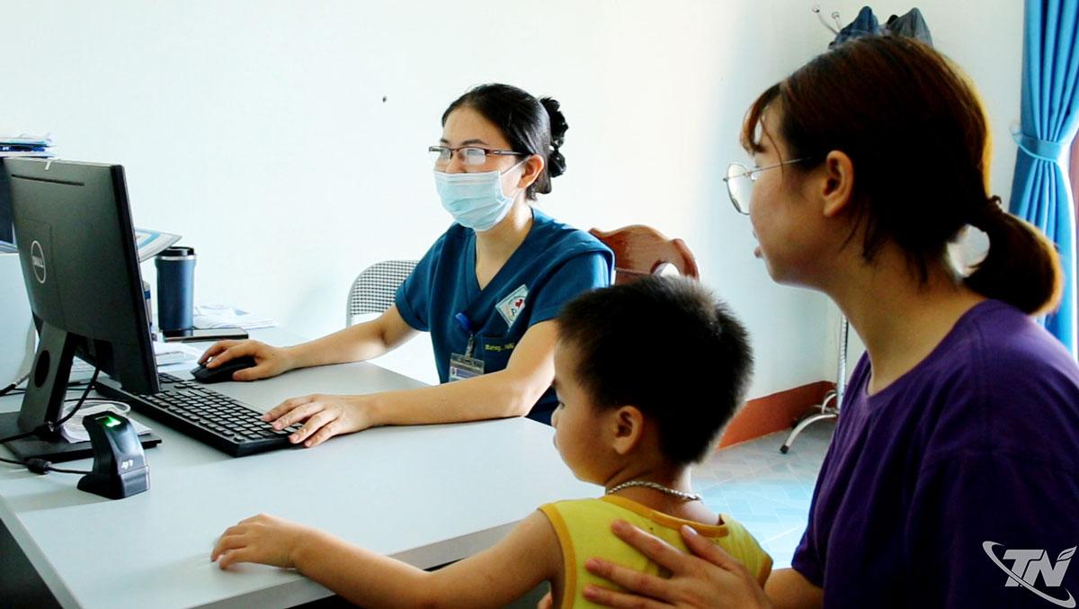 Ngành Y tế Thái Nguyên áp dụng các giải pháp công nghệ thông tin tiên tiến để hiện đại hóa, nâng cao hiệu quả và minh bạch trong xử lý thủ tục hành chính.