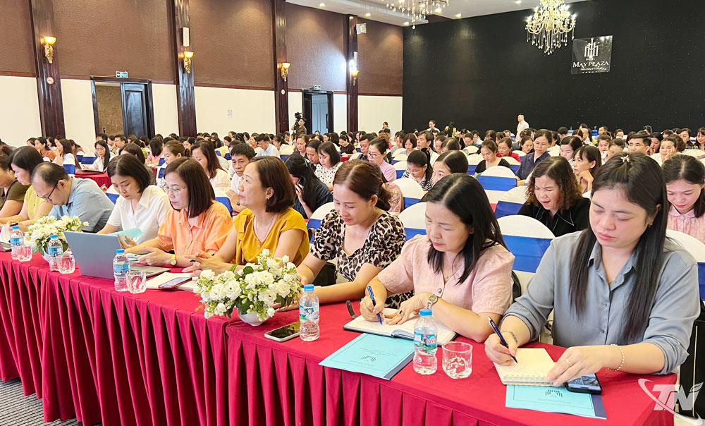 Đại biểu tham gia lớp tập huấn.