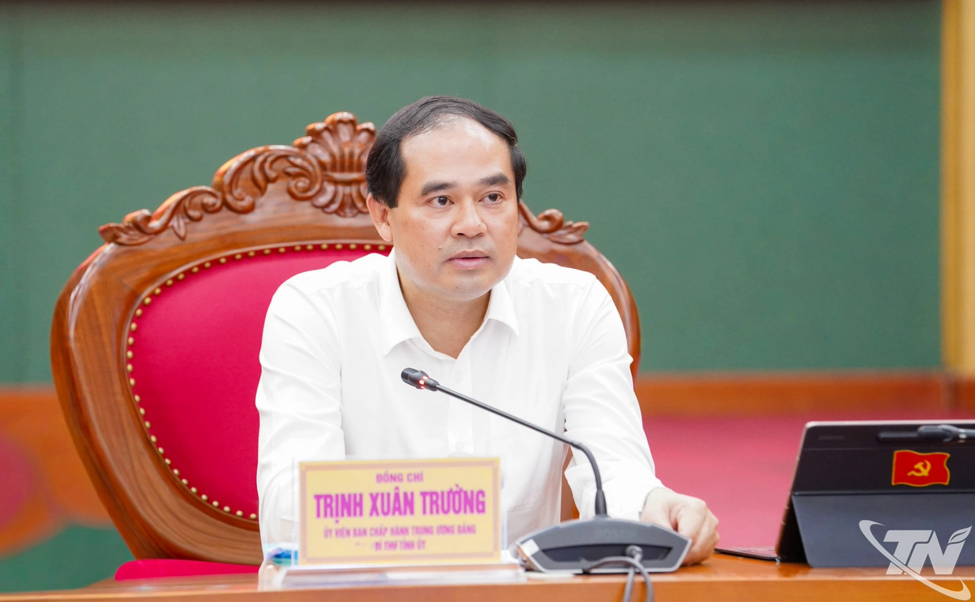Đồng chí Bí thư Tỉnh ủy Trịnh Xuân Trường phát biểu chỉ đạo tại Hội nghị.