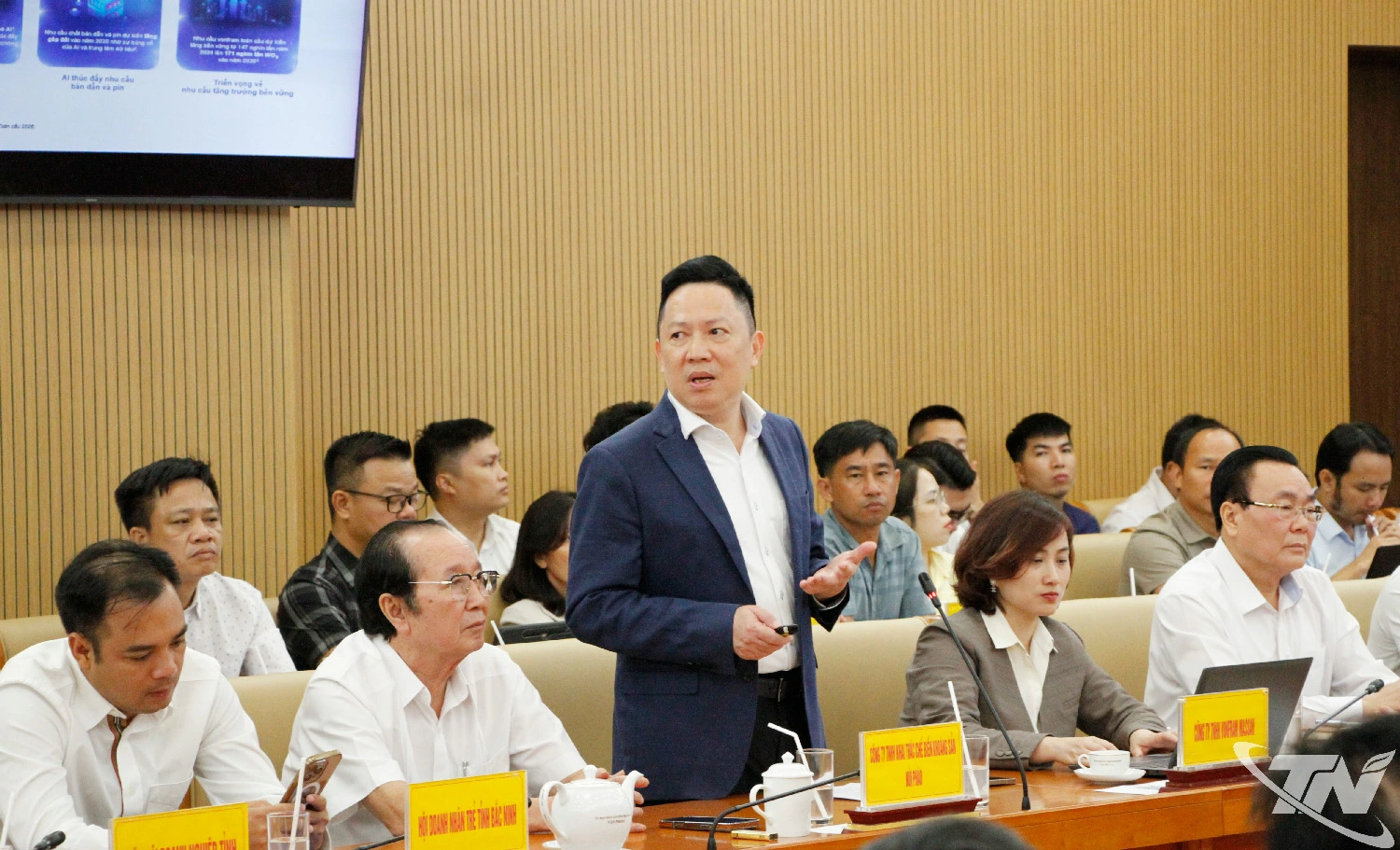 Ông Phan Chiến Thắng, Phó Tổng giám đốc MSR tham vấn tại Hội nghị.