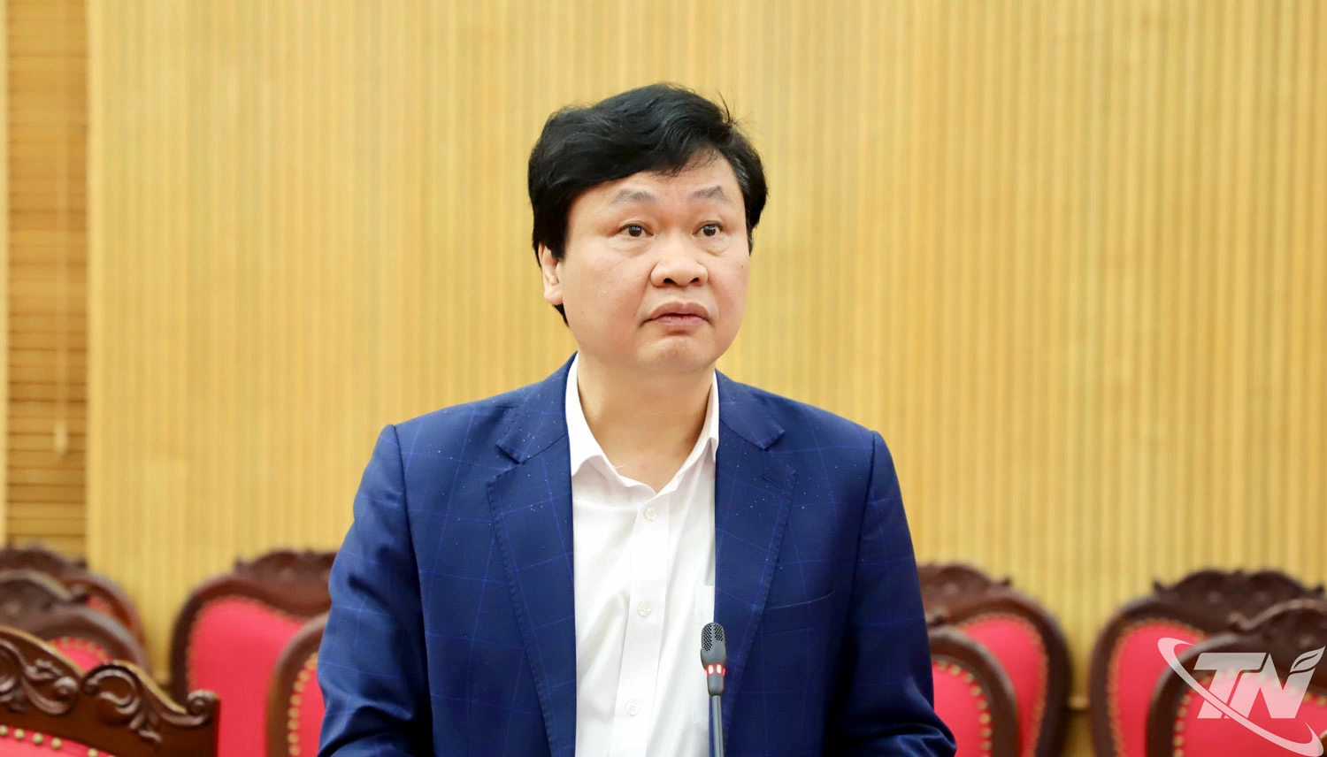 Đại diện Ban tổ chức Tỉnh ủy phát biểu tại buổi đối thoại.