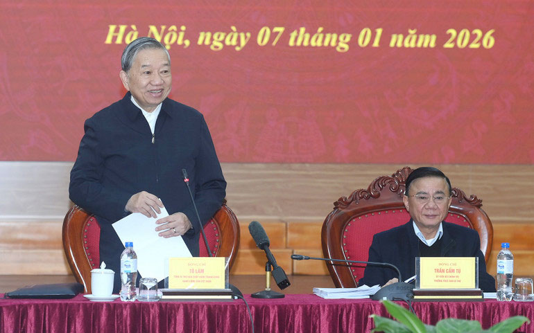 Tổng B&iacute; thư T&ocirc; L&acirc;m ph&aacute;t biểu chỉ đạo tại cuộc l&agrave;m việc với Ban Ch&iacute;nh s&aacute;ch, Chiến lược Trung ương.
