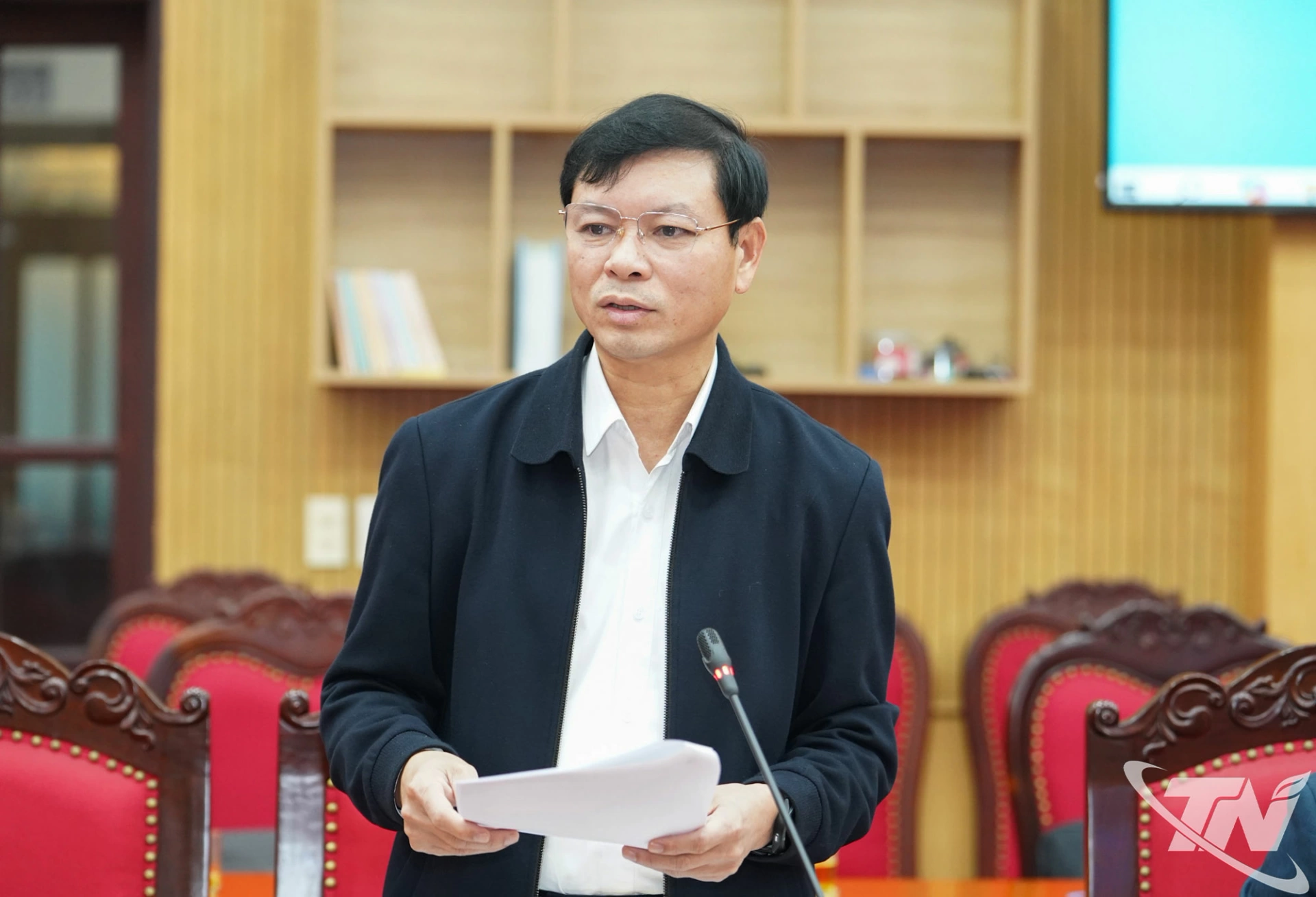 Gi&aacute;m đốc Sở Nội vụ Dương Xu&acirc;n H&ugrave;ng b&aacute;o c&aacute;o c&ocirc;ng t&aacute;c chuẩn bị bầu cử đại biểu Quốc hội kh&oacute;a XVI v&agrave; đại biểu HĐND c&aacute;c cấp nhiệm kỳ 2026-2031.