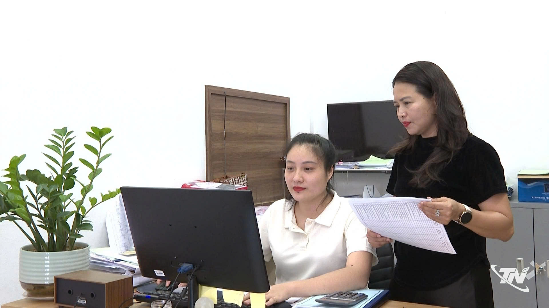 Nhờ giao dịch điện tử với Kho bạc Nhà nước, việc chi ngân sách tại Trường Tiểu học và THCS 915 Gia Sàng được thực hiện nhanh chóng, thuận lợi.