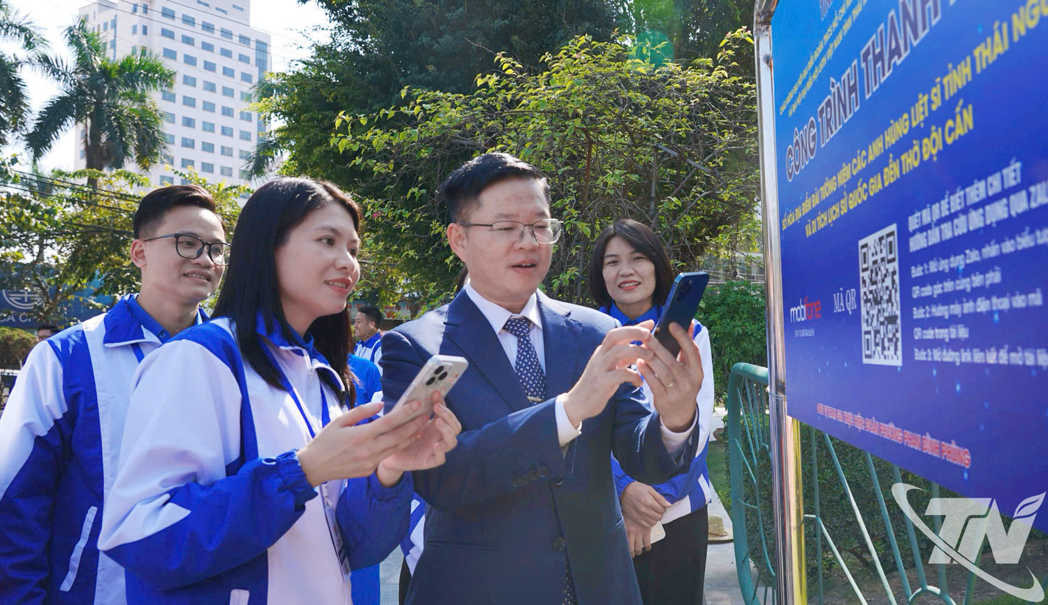 Tỉnh đoàn và Hội Liên hiệp Thanh niên Việt Nam tỉnh khánh thành Công trình thanh niên số hóa Đài tưởng niệm các Anh hùng liệt sĩ và Đền thờ Đội Cấn