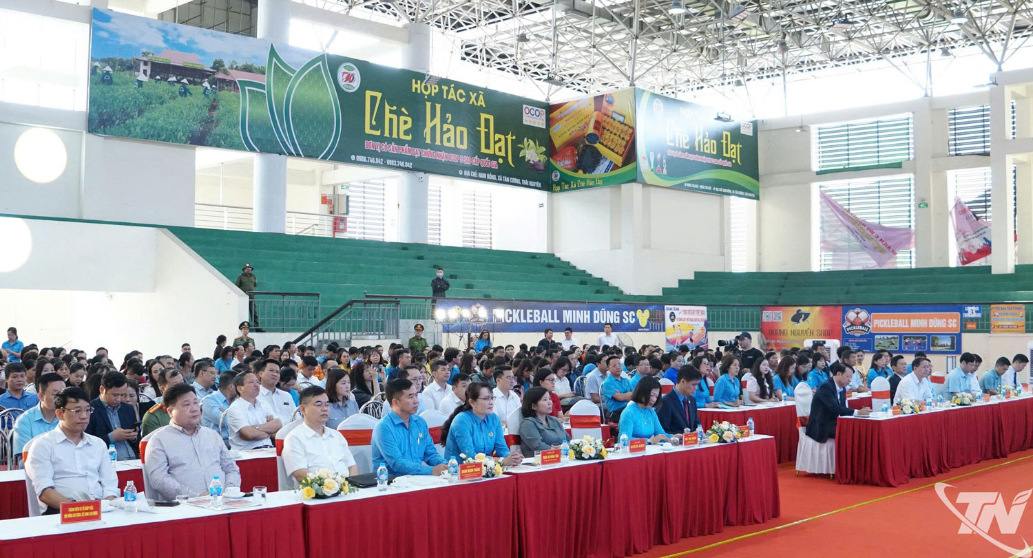 Quang cảnh Lễ phát động.