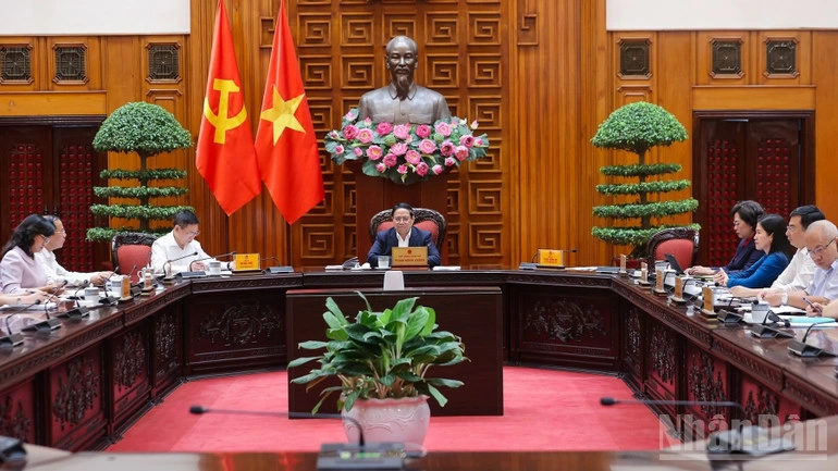 Quang cảnh cuộc họp. (Ảnh: TRẦN HẢI)