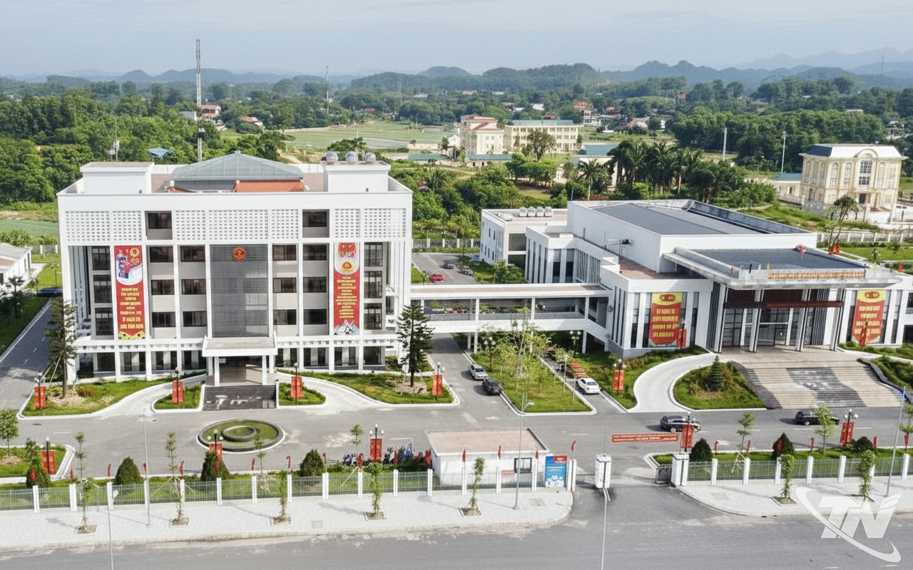 Trụ sở xã Đồng Hỷ và một số cơ quan hiện nay. Ảnh: K.N
