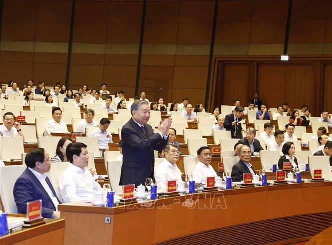 vna_potal_hoi_nghi_toan_quoc_nghien_cuu_hoc_tap_quan_triet_va_trien_khai_thuc_hien_nghi_quyet_hoi_nghi_lan_thu_hai_ban_chap_hanh_trung_uong_stand.jpg