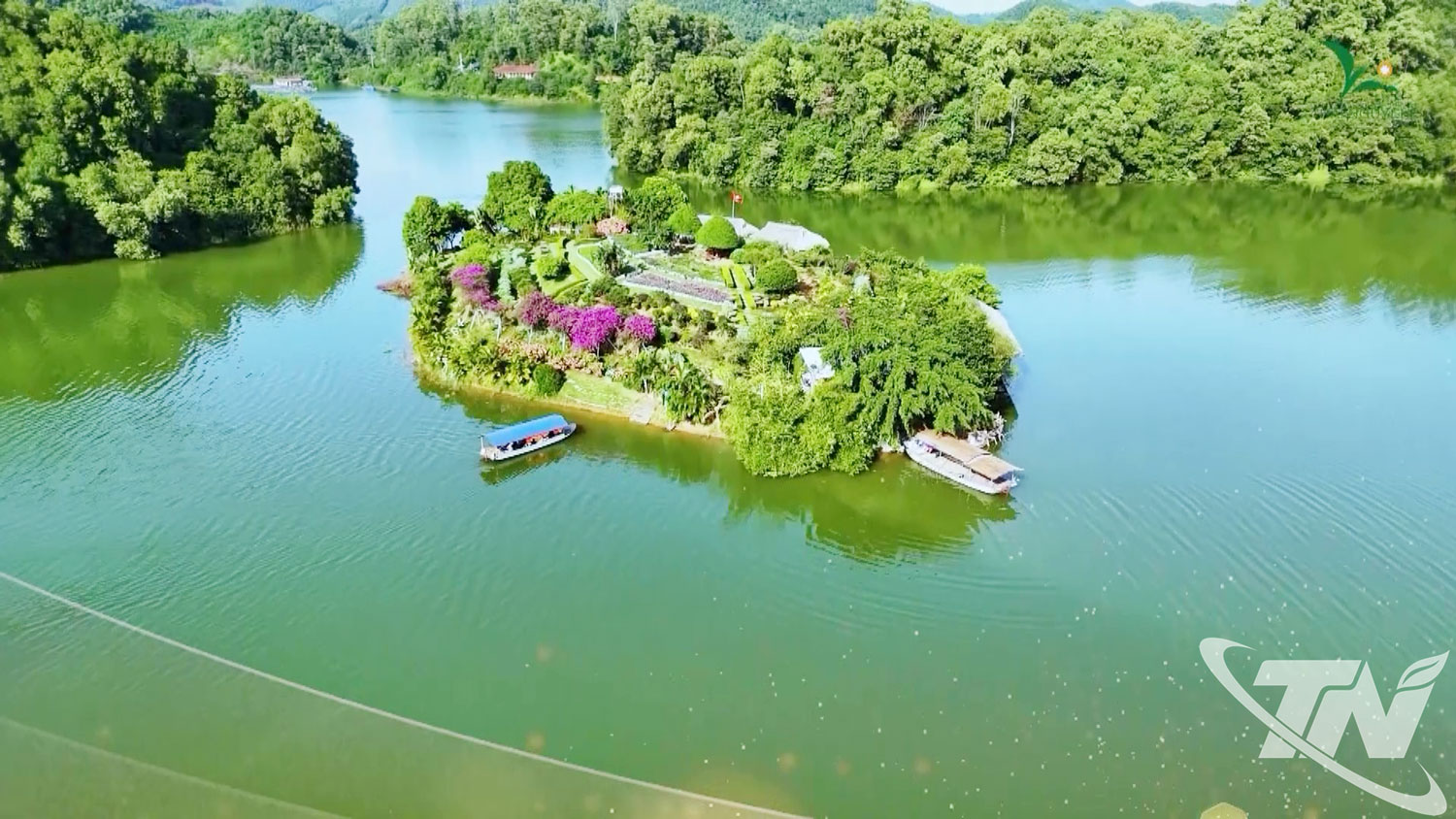 Th&aacute;i Nguy&ecirc;n th&uacute;c đẩy tăng trưởng xanh, h&agrave;i h&ograve;a giữa ph&aacute;t triển kinh tế v&agrave; bảo vệ m&ocirc;i trường.