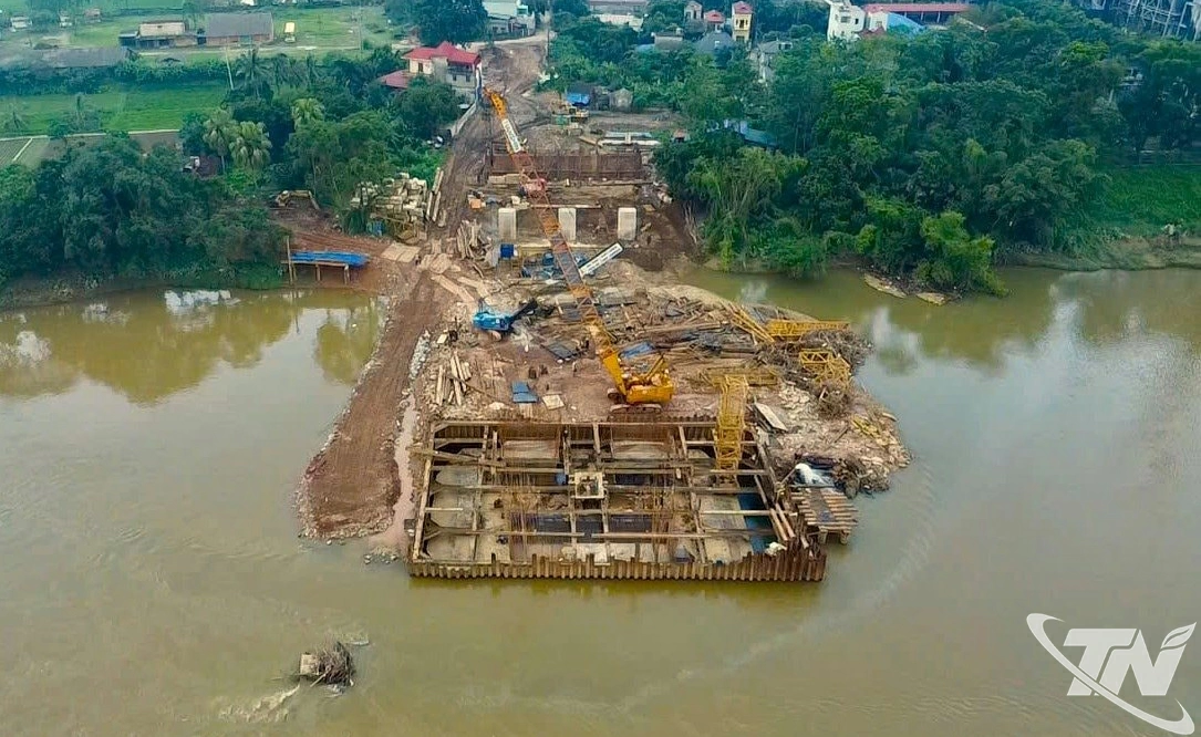 Thi công cầu Quang Vinh 1.