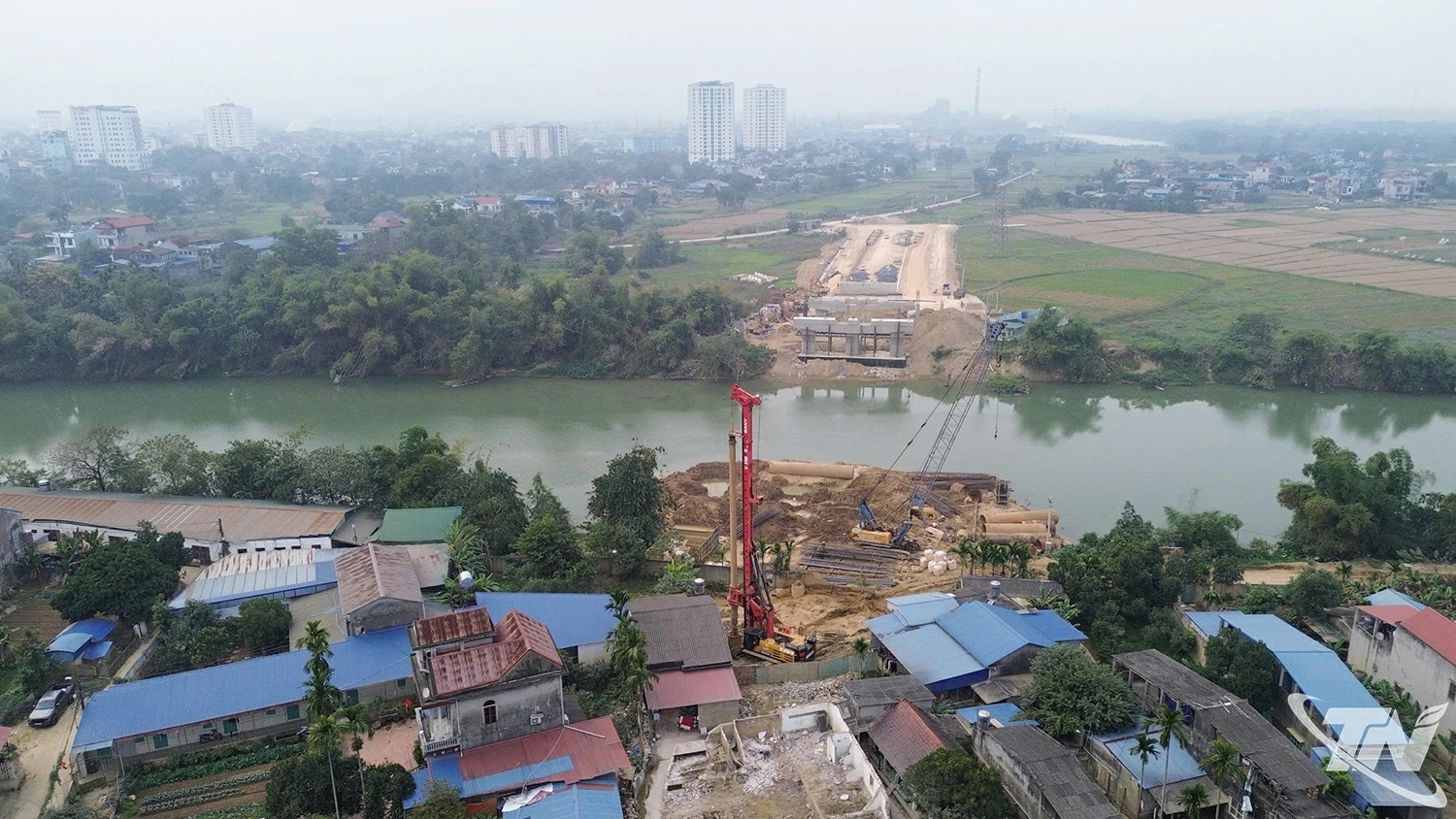 Cầu Quang Vinh 2 được đẩy nhanh tiến độ thi công sau khi hoàn thành giải phóng mặt bằng.