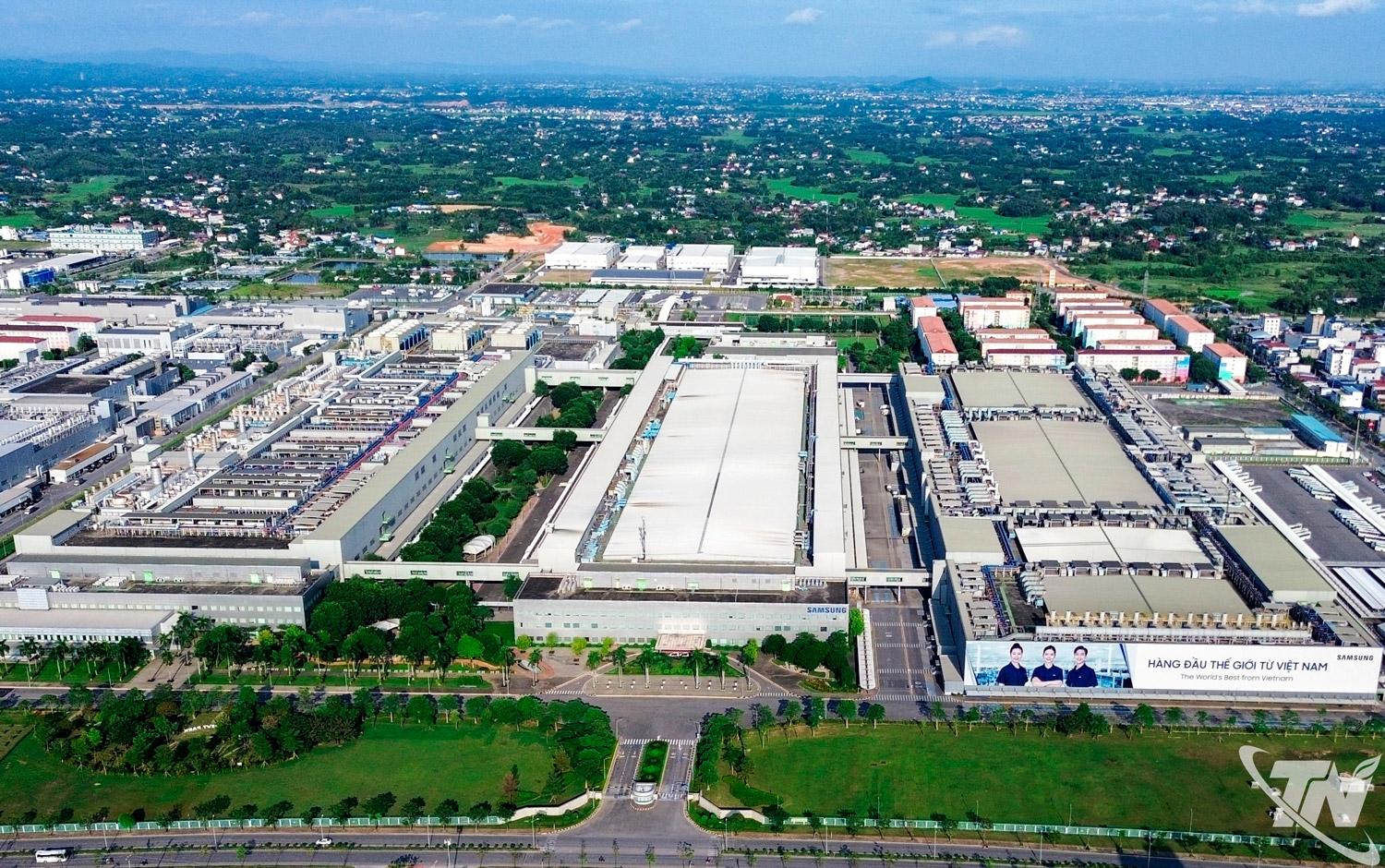 Công ty TNHH Samsung Electronics Việt Nam Thái Nguyên là hạt nhân thu hút        đồng thời thúc đẩy các tiêu chuẩn cao hơn về môi trường và chuỗi cung ứng