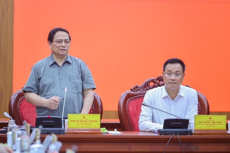 Thủ tướng: Quảng Trị cần phát huy thế mạnh “không nơi nào có được” để thoát nghèo, làm giàu- Ảnh 2.