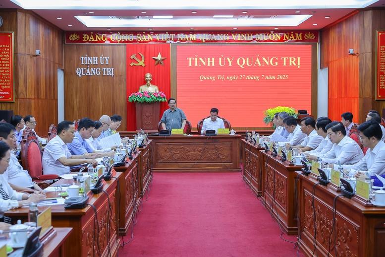 Thủ tướng: Quảng Trị cần phát huy thế mạnh “không nơi nào có được” để thoát nghèo, làm giàu- Ảnh 4.