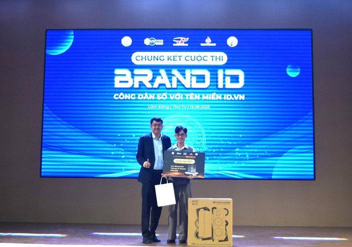 Chung kết Cuộc thi “BrandID – Công dân số với tên miền ID.VN”: Thế hệ trẻ kiến tạo thương hiệu số cùng ID.VN - Ảnh 9.