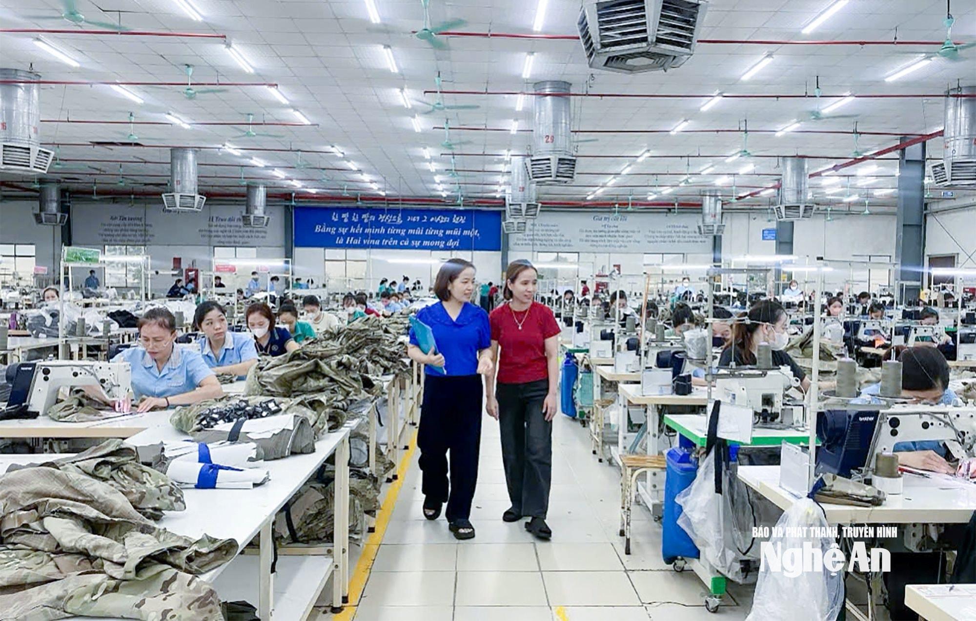 Dây chuyền may Công ty TNHH Haivina Kim Liên.A