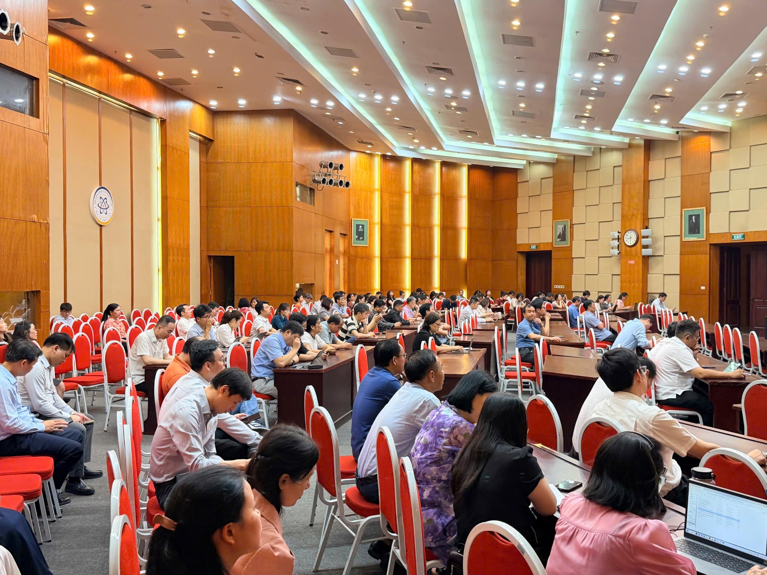 Trực tuyến kết nối trực tiếp: Bộ Khoa học và Công nghệ học tập Nghị quyết Trung ương 2 khóa XIV trên toàn hệ thống - Ảnh 1.
