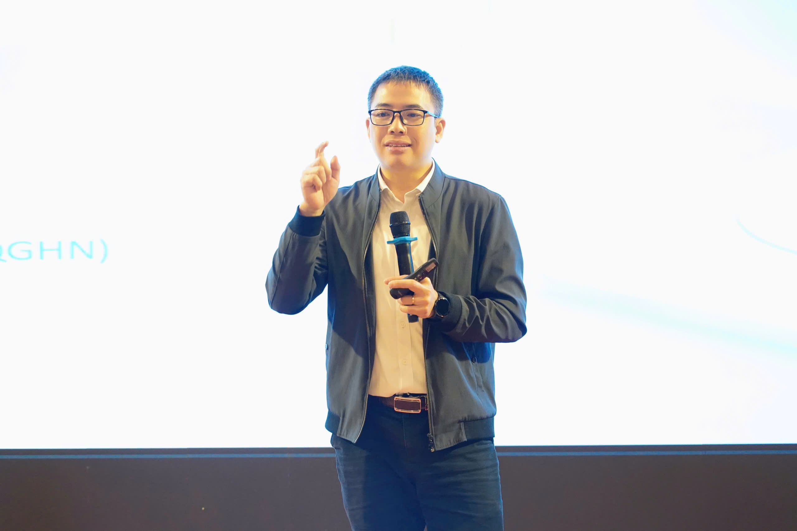 Đẩy mạnh truyền thông KHCN,ĐMST&CĐS: Xây dựng đội ngũ chuyên nghiệp, lan tỏa tinh thần sáng tạo quốc gia- Ảnh 4. Đẩy mạnh truyền thông KHCN,ĐMST&CĐS: Xây dựng đội ngũ chuyên nghiệp, lan tỏa tinh thần sáng tạo quốc gia- Ảnh 4.