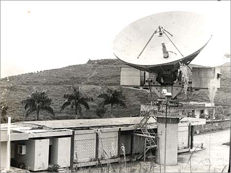 Những đột phá tạo nên cuộc “cách mạng số” đầu tiên của ngành Bưu chính Viễn thông - Ảnh 1.