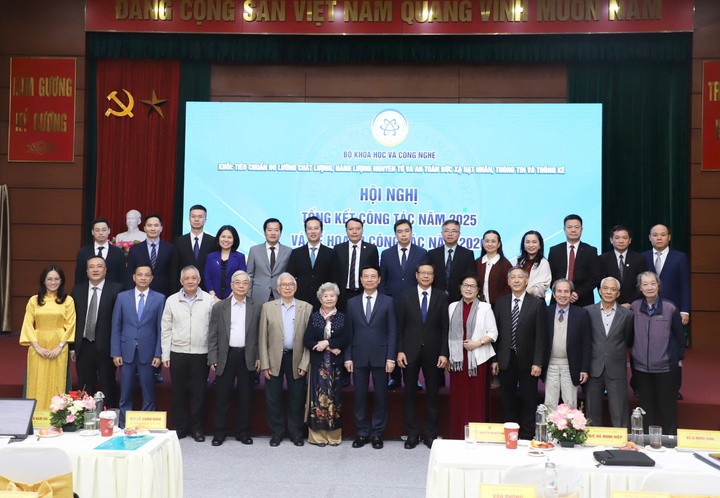 Bộ trưởng Nguyễn Mạnh Hùng: Dữ liệu, tiêu chuẩn và an toàn hạt nhân là nền móng cho phát triển KH&CN- Ảnh 6.