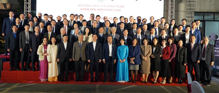 Khối Đổi mới s&aacute;ng tạo: Lấy &ldquo;to&agrave;n d&acirc;n - hệ sinh th&aacute;i - số&rdquo; l&agrave;m trục ph&aacute;t triển trong giai đoạn mới- Ảnh 4.