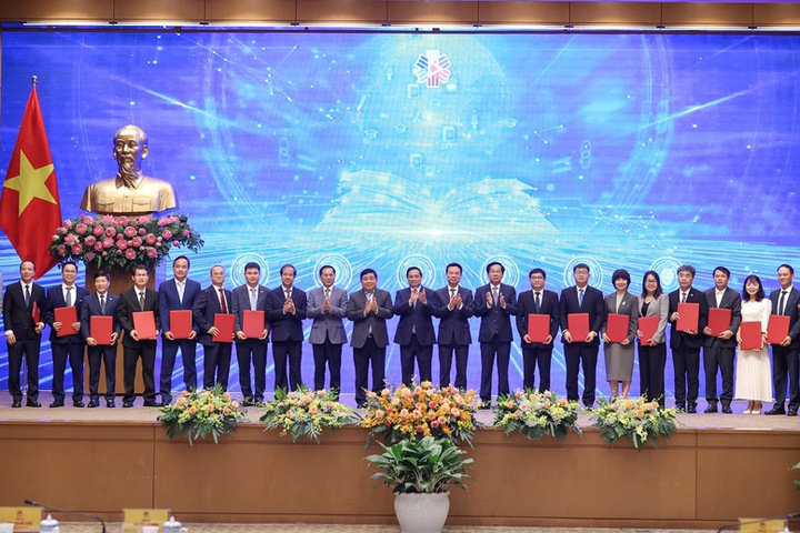 Ph&aacute;t động chương tr&igrave;nh &ldquo;Học từ l&agrave;m việc thực tế&rdquo; - gắn đ&agrave;o tạo với nhu cầu của nền kinh tế số- Ảnh 1.