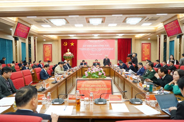 Chương tr&igrave;nh &ldquo;Nghi&ecirc;n cứu khoa học l&yacute; luận ch&iacute;nh trị giai đoạn 2021-2025&rdquo;: Ghi dấu chặng đường nghi&ecirc;n cứu l&yacute; luận ch&iacute;nh trị phục vụ Đại hội XIV- Ảnh 1.