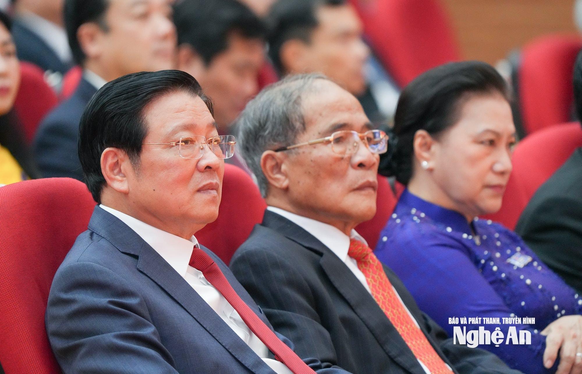 Đại hội Đảng - bỏ phiếu-19