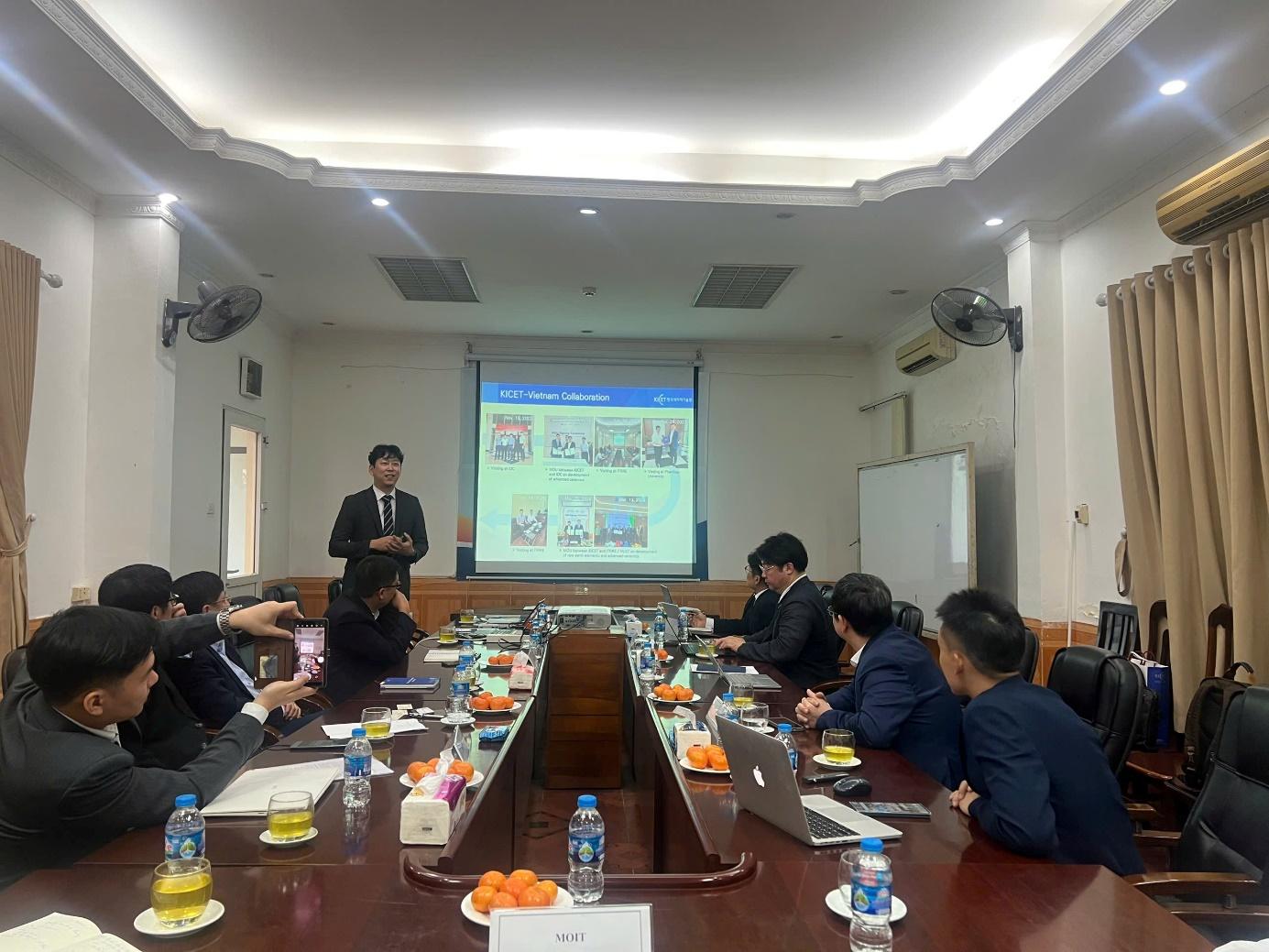 Đẩy mạnh hợp t&aacute;c nghi&ecirc;n cứu khoa học về vật liệu mới- Ảnh 1.