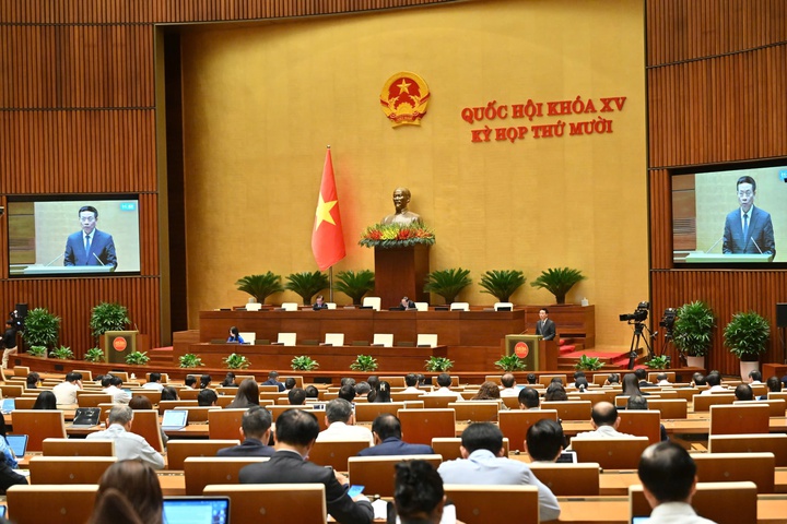 Trình Quốc hội ba dự án luật về chuyển đổi số, công nghệ cao và chuyển giao công nghệ- Ảnh 2.