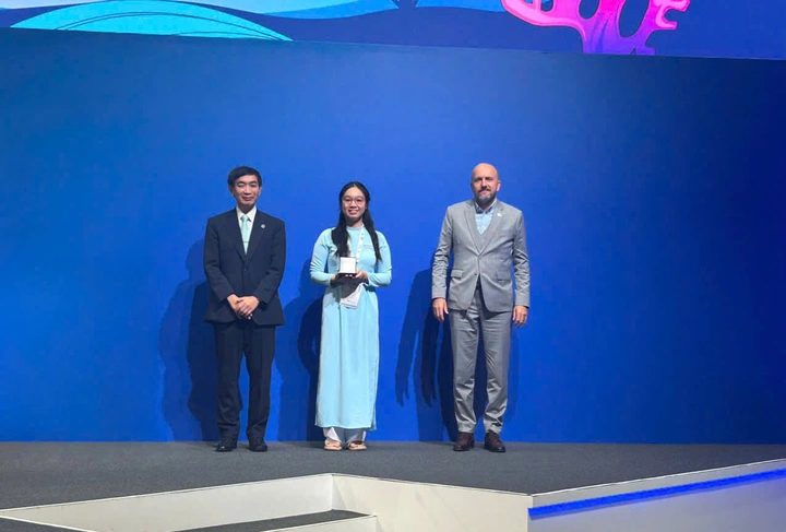 Học sinh Việt Nam giành Giải Nhì Quốc tế Cuộc thi Viết thư Quốc tế UPU lần thứ 54 - Ảnh 3.