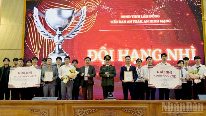 Lâm Đồng: Bảo đảm an ninh mạng, an toàn thông tin là nhiệm vụ thường xuyên - Ảnh 6.