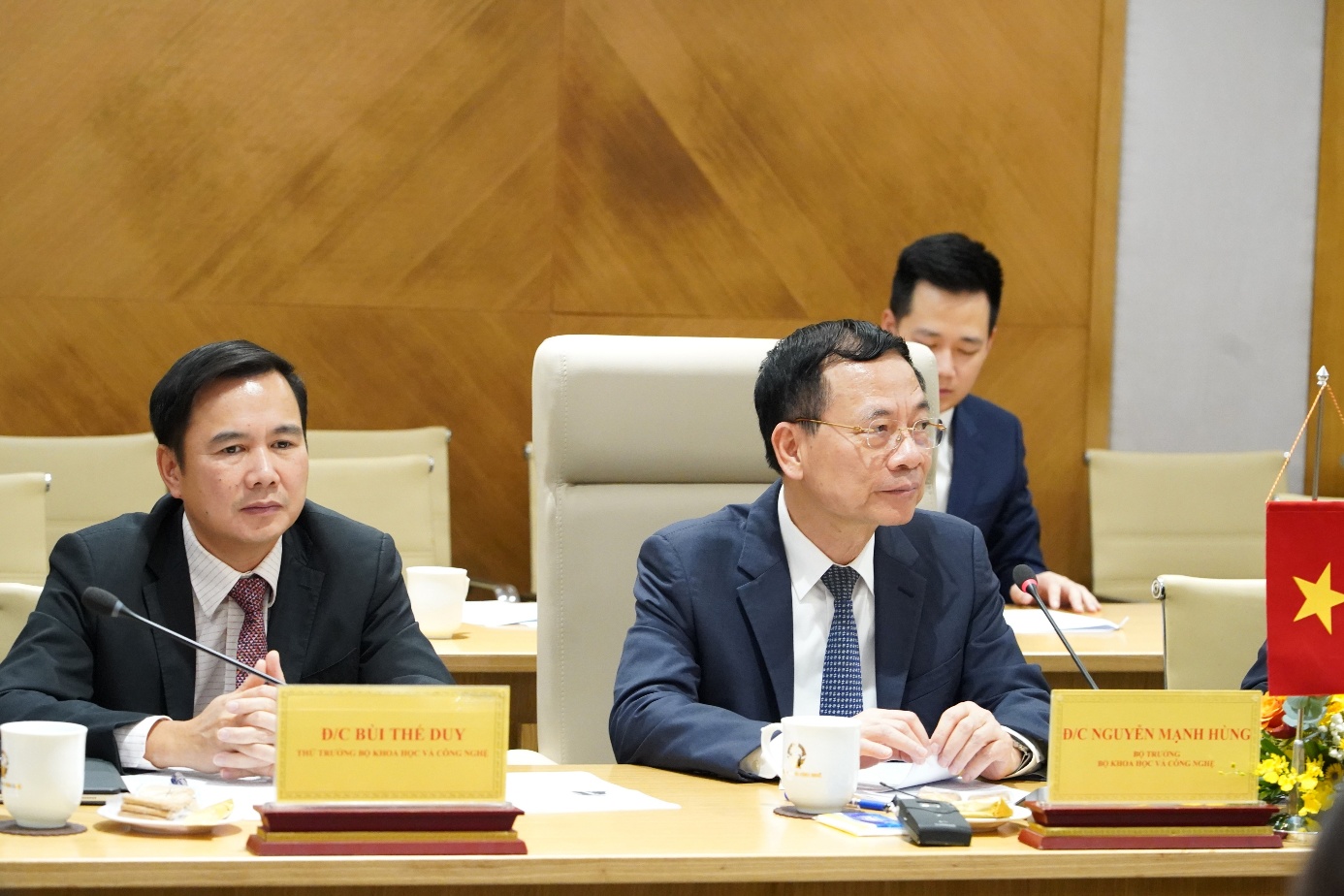 Việt Nam - Lào thúc đẩy hợp tác KH&CN gắn với chuyển giao, thương mại hóa và đào tạo nhân lực- Ảnh 4. Việt Nam - Lào thúc đẩy hợp tác KH&CN gắn với chuyển giao, thương mại hóa và đào tạo nhân lực- Ảnh 4.