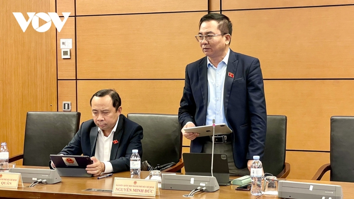 ĐBQH: Cần làm rõ ai là chủ sở hữu những sản phẩm do trí tuệ nhân tạo sáng tạo? - Ảnh 1.