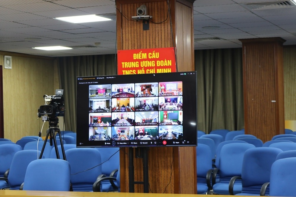Hội nghị được kết nối trực tuyến với c&aacute;c Tỉnh, Th&agrave;nh đo&agrave;n, Đo&agrave;n trực thuộc.