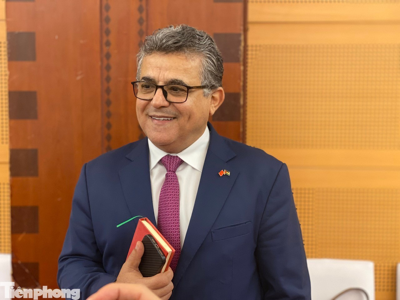 Đại sứ Palestine tại Việt Nam Saadi Salama.